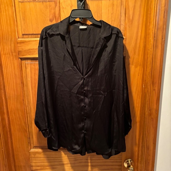 Free People Satin Button Front Shirt in Black Small - Picture 2 of 6